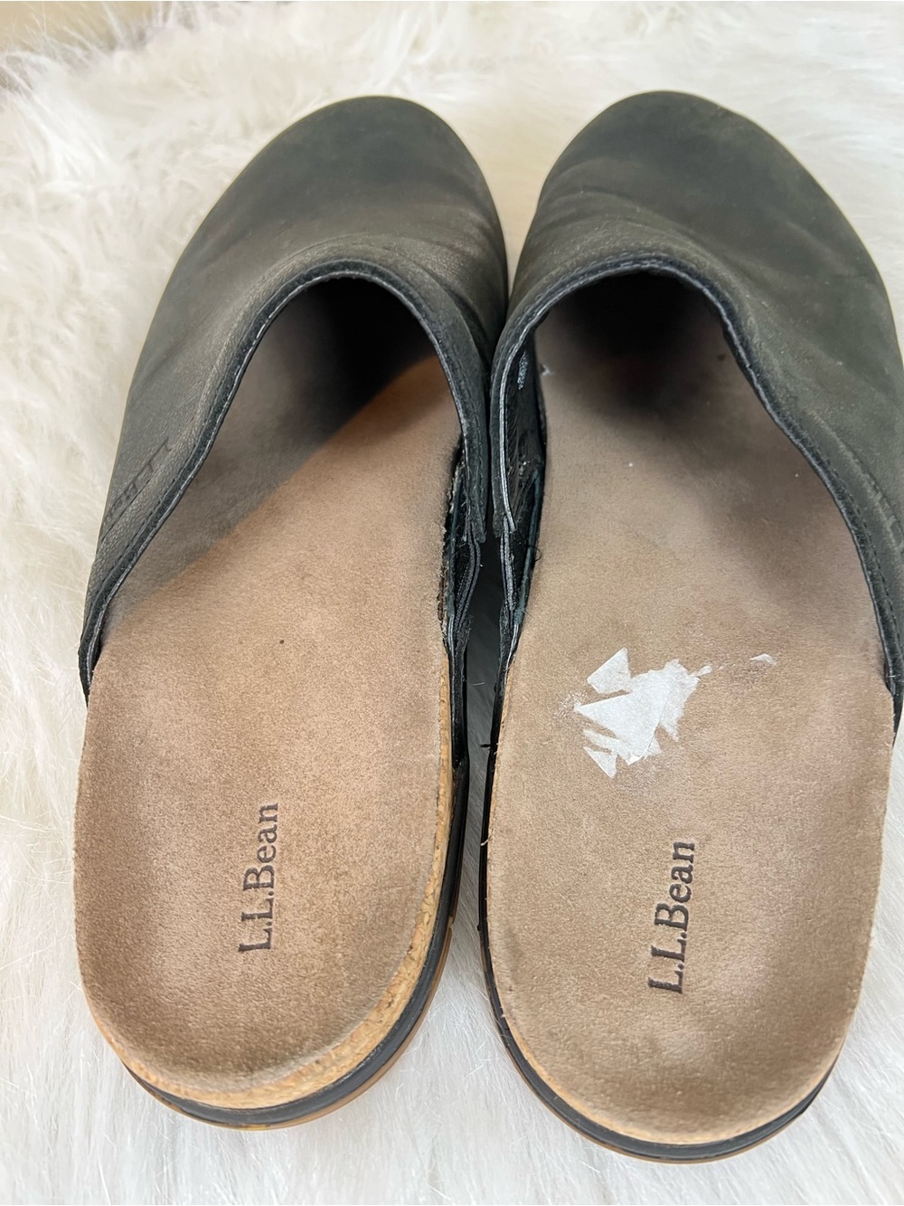 L.L. Bean go anywhere Black Leather Slip-On Clogs with Cork Footbed 11 - Picture 4 of 9